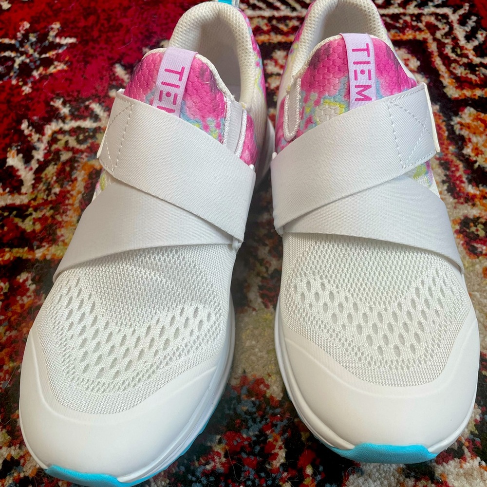 Tiem spin shoes - size 7